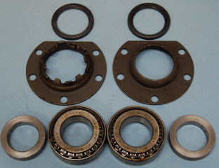 WBP966 WHEEL BEARING PACKAGE, WITH NOS ADJUSTER/RETAINER PLATES